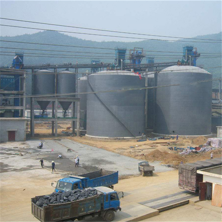 开封水泥钢板仓2座3000吨青岛项目进入施工